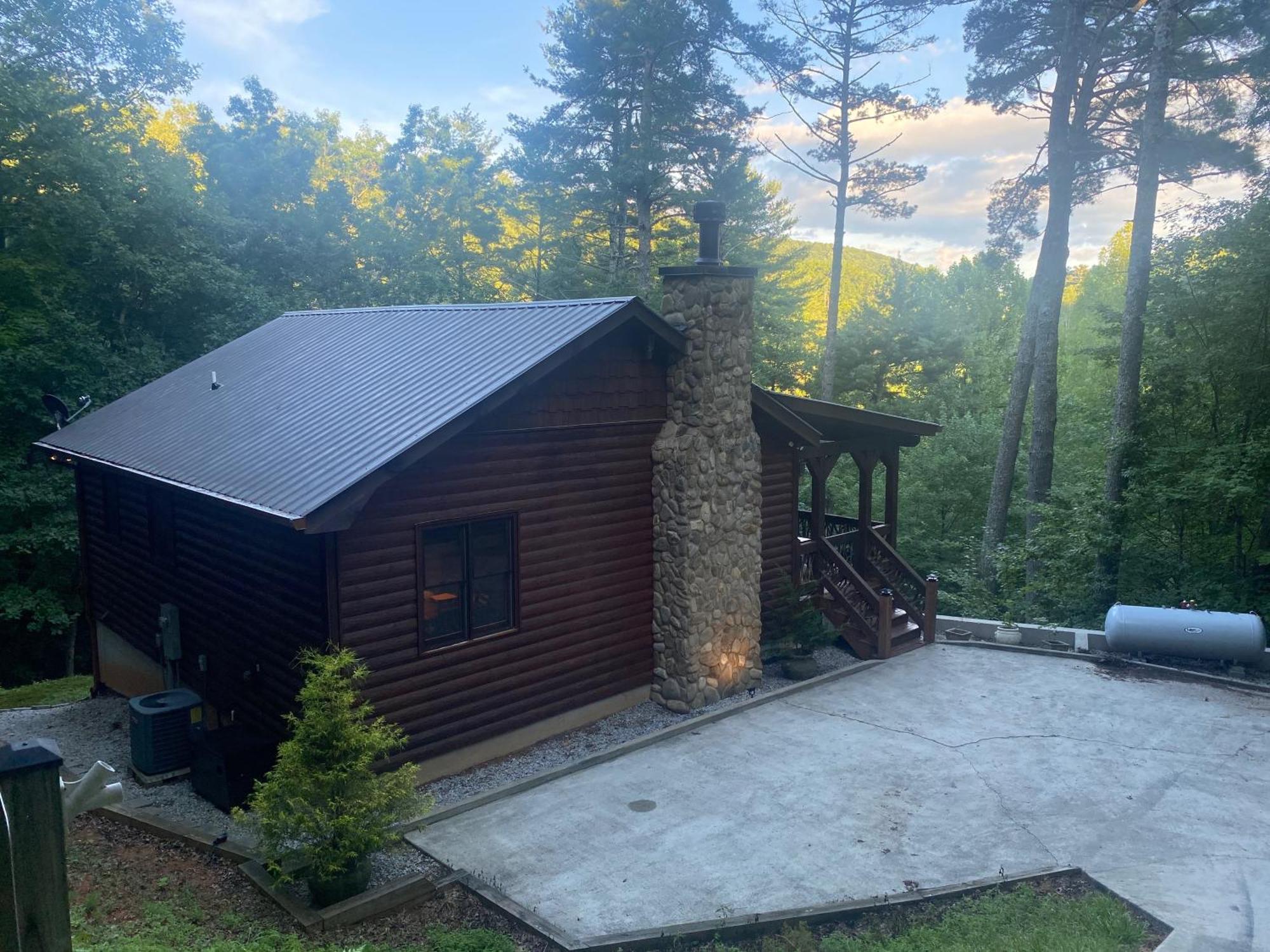 The Cozy Lazy Laurel With Year-Round Mountain Views, Hot Tub, Fire Pit Vila Cherry Log Exterior foto